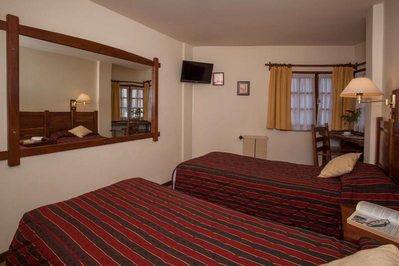 Del Viejo Esquiador Hotel San Martin de los Andes Ngoại thất bức ảnh