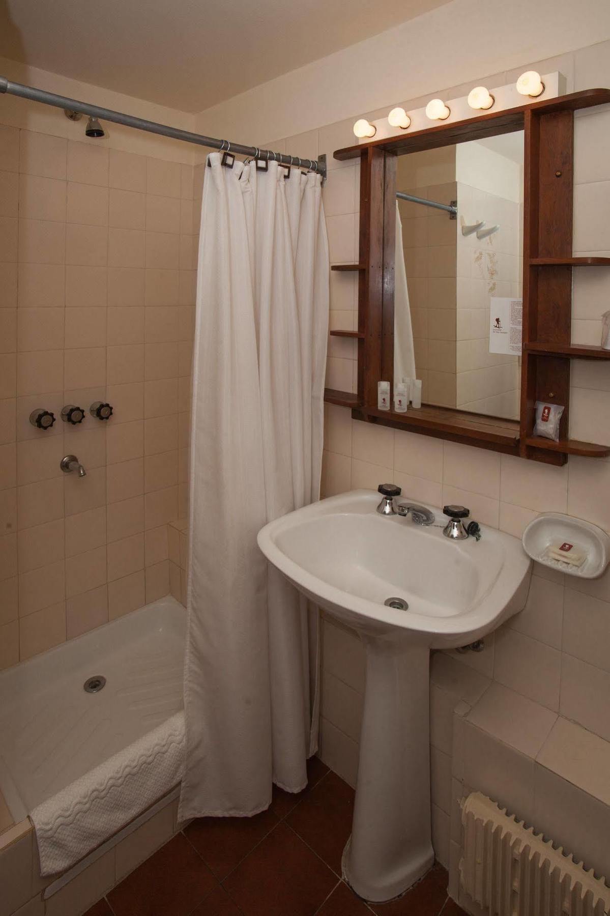 Del Viejo Esquiador Hotel San Martin de los Andes Ngoại thất bức ảnh